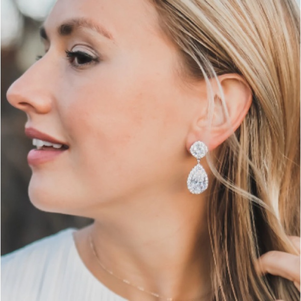 Dareth Colburn Allure Earrings